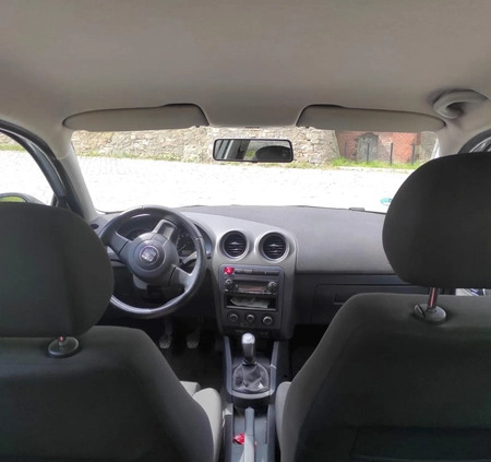 Seat Ibiza cena 13500 przebieg: 151000, rok produkcji 2008 z Nysa małe 137